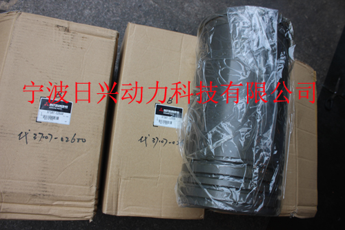 三菱S6R-PTA柴油發(fā)動(dòng)機(jī)缸套