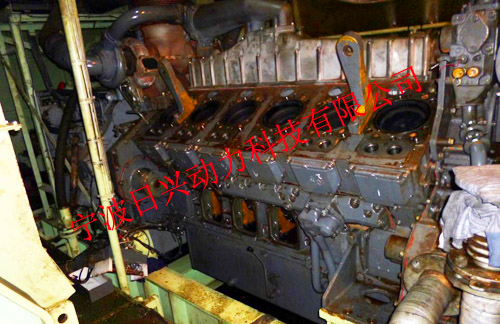 三菱S12柴油發(fā)動機燃油系統(tǒng)的拆卸、檢測