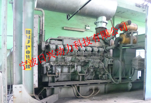 三菱R16柴油發動機冷卻系統的拆卸、檢測