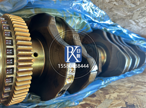 珀金斯4016發(fā)動機(jī)曲軸側(cè)隙：發(fā)動機(jī)運(yùn)轉(zhuǎn)的關(guān)鍵密碼