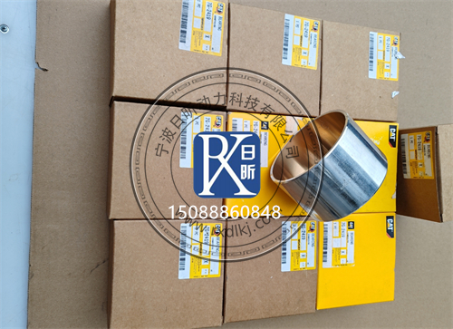 卡特彼勒255履帶式裝載機：從參數到維修全解析