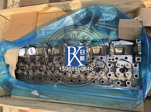 沃爾沃柴油發(fā)動(dòng)機(jī)氣缸蓋大揭秘：原廠配件全解析