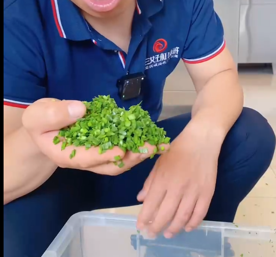 大環(huán)境下切菜機(jī)沒有撿漏，只有深不見底的“坑”