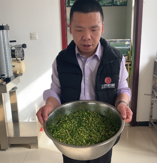 素餡為什么難包？餃子機(jī)怎么防止餡出水？