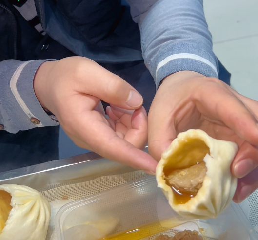 仿手工包子機可以做灌湯餡嗎